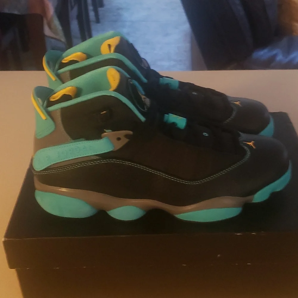 Jordan 6 Rings - Picture 4 of 5